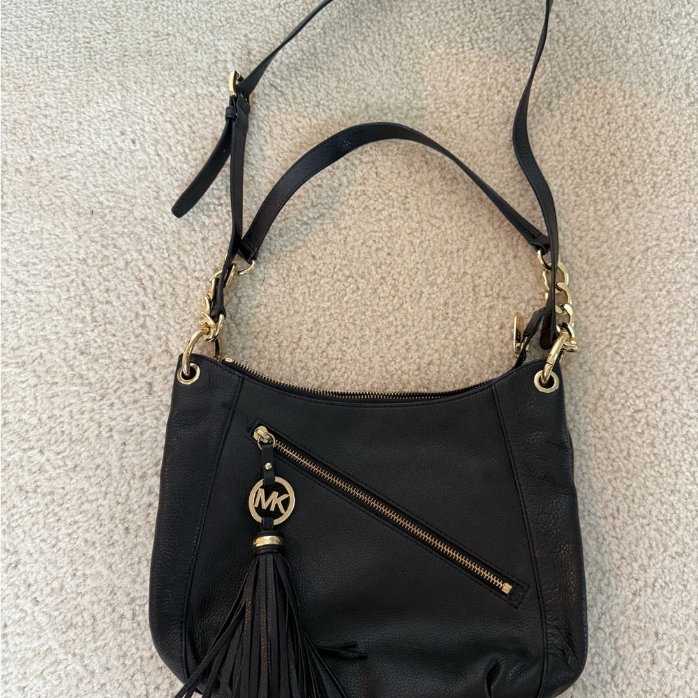 Michael Kors Black Leather Shoulder Hobo Bag - Picture 2 of 9